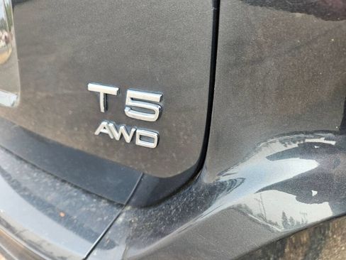 Used 2016 Volvo XC60 T5 Platinum AWD/4WD image 10
