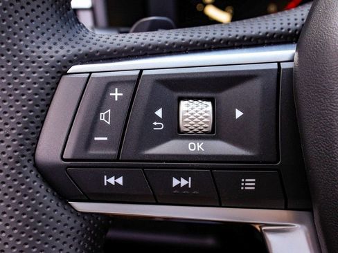 New 2025 Mitsubishi Outlander SE FWD image 27