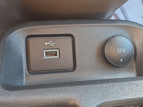 Used 2022 Ford Transit Connect XL FWD image 31