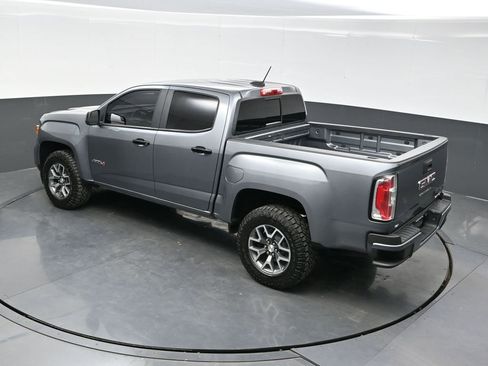Used 2022 GMC Canyon AT4 image 32