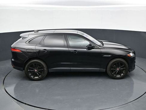 Used 2020 Jaguar F-PACE Prestige image 35