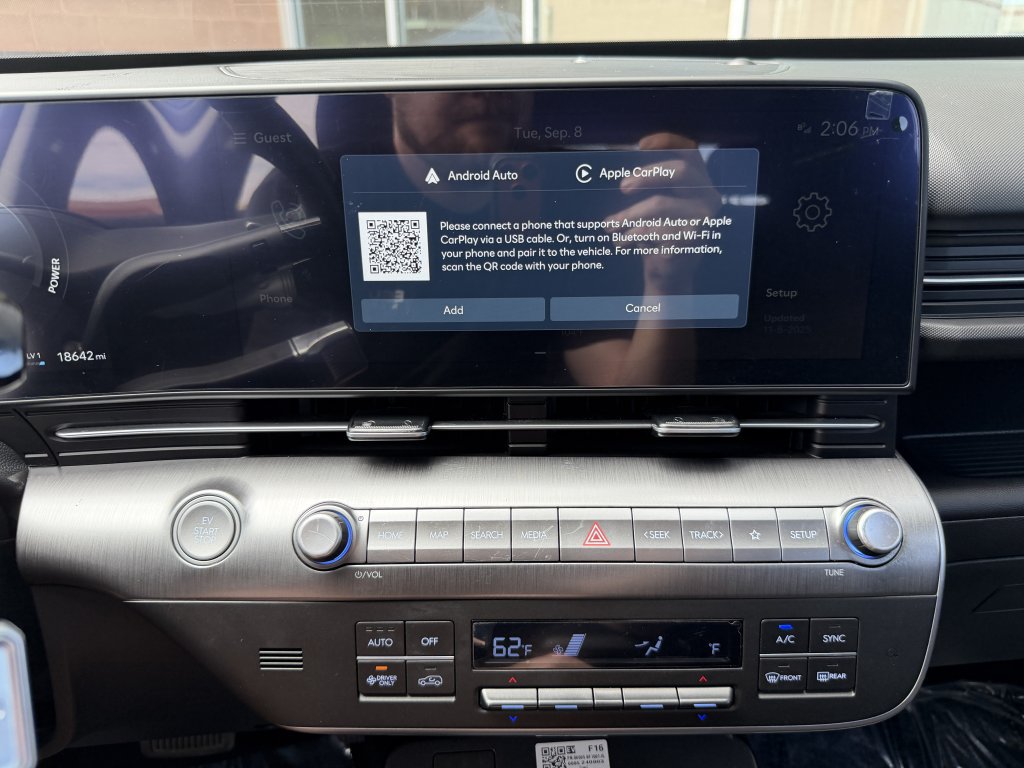 Used 2025 Hyundai Kona SEL FWD image 21