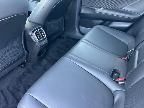 Used 2023 Hyundai Ioniq 6 Limited RWD image 12