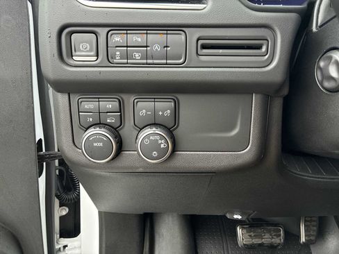 Certified 2023 Chevrolet Tahoe RST w/ RST Performance Edition image 18