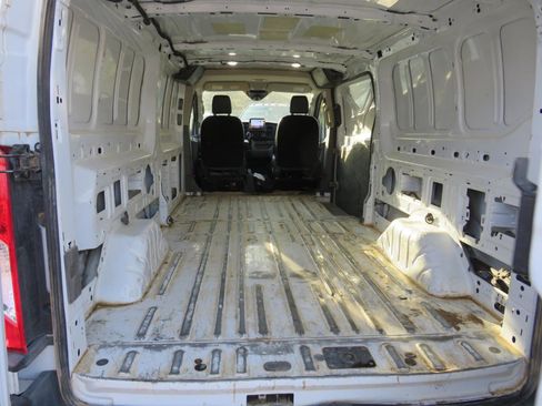 Used 2020 Ford Transit 250 Low Roof RWD image 24