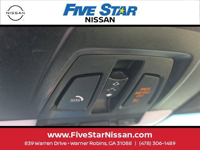 Used 2016 BMW 320i Sedan RWD image 21