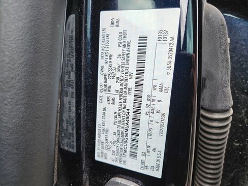 Used 2021 Ford Escape SE w/ SE Sport Appearance Package image 15