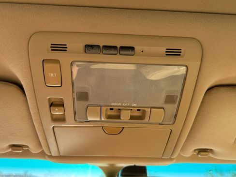 Used 2006 Lexus LS 430 Sedan image 19