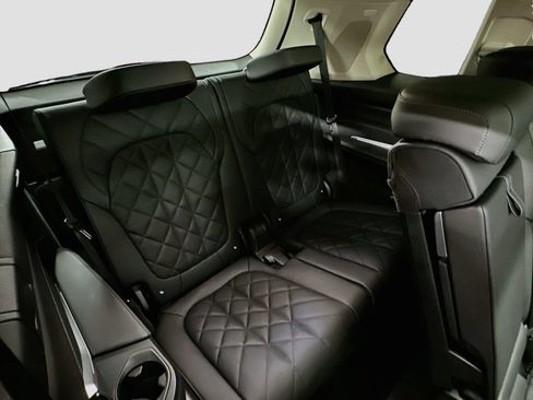 Used 2024 BMW X7 xDrive40i AWD/4WD image 28