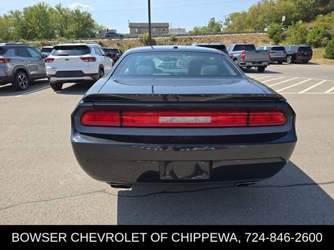 Used 2014 Dodge Challenger R/T w/ Electronics Convenience Group image 4