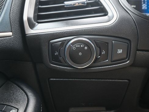 Used 2023 Ford Edge SEL AWD/4WD image 40