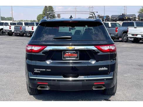 Used 2021 Chevrolet Traverse High Country AWD/4WD image 4
