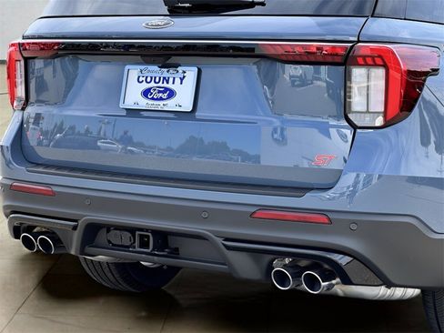 New 2025 Ford Explorer ST w/ Sun And Sound Package image 46