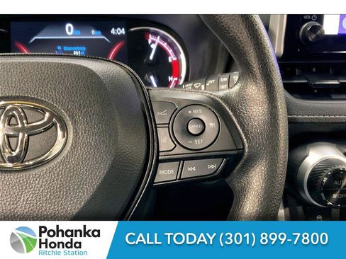 Used 2025 Toyota RAV4 XLE image 22