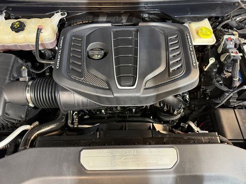 Used 2022 Jeep Grand Wagoneer Series III w/ Rear Seat Video Group 1 image 62