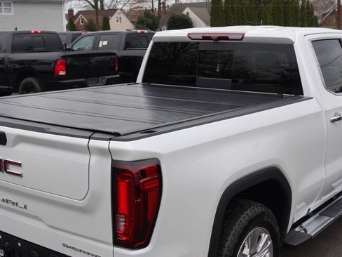 Used 2022 GMC Sierra 1500 Denali AWD/4WD image 13