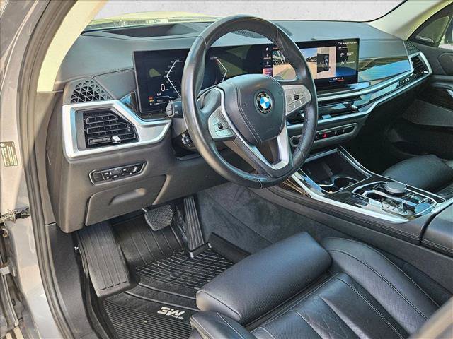 Used 2023 BMW X7 xDrive40i w/ Premium Package AWD/4WD image 10
