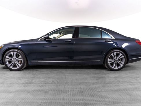 Used 2018 Mercedes-Benz S 560 Sedan image 3