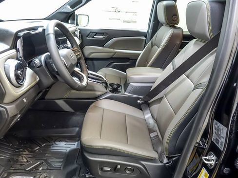 New 2026 Chevrolet Colorado ZR2 w/ Technology Package image 10