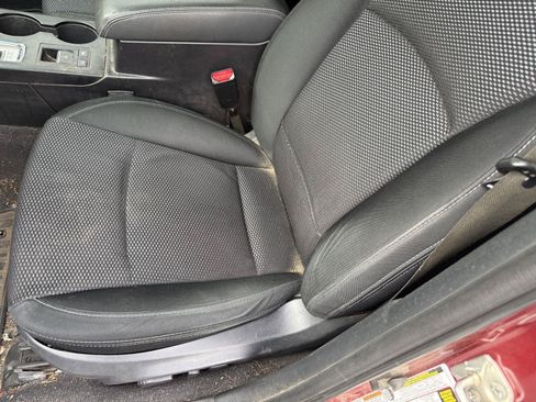 Used 2015 Subaru Outback 2.5i Premium AWD/4WD image 12