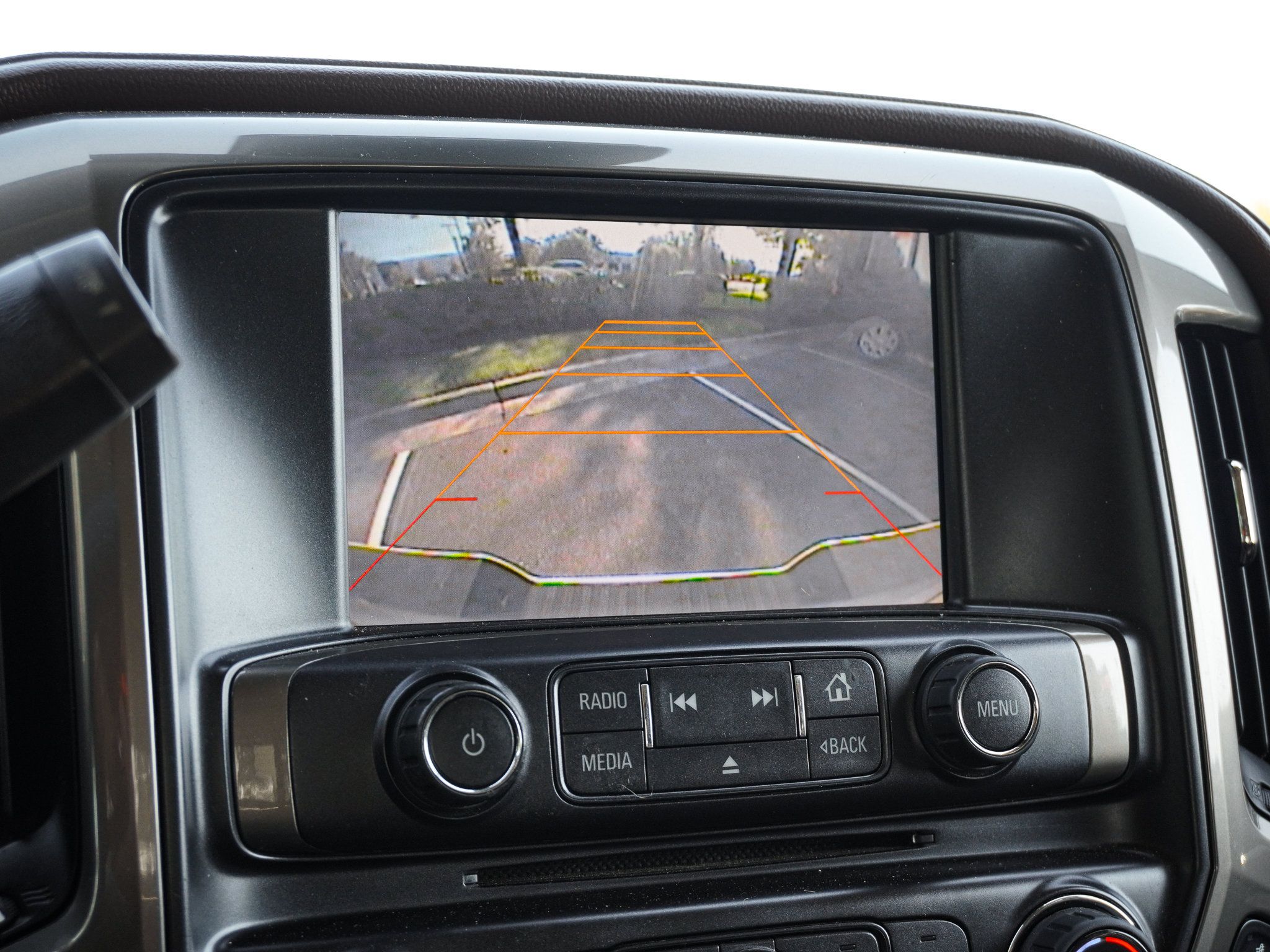 Used 2015 Chevrolet Silverado 1500 High Country w/ High Country Premium Package AWD/4WD image 22