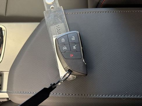 New 2026 Chevrolet Equinox EV RS image 33