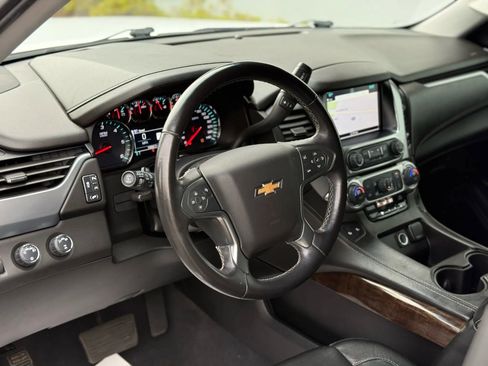 Used 2019 Chevrolet Tahoe LT image 10