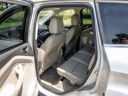 Used 2015 Ford Escape Titanium FWD image 44