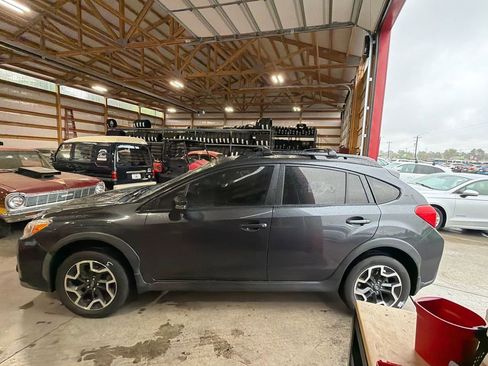 Used 2016 Subaru Crosstrek 2.0i Limited AWD/4WD image 11