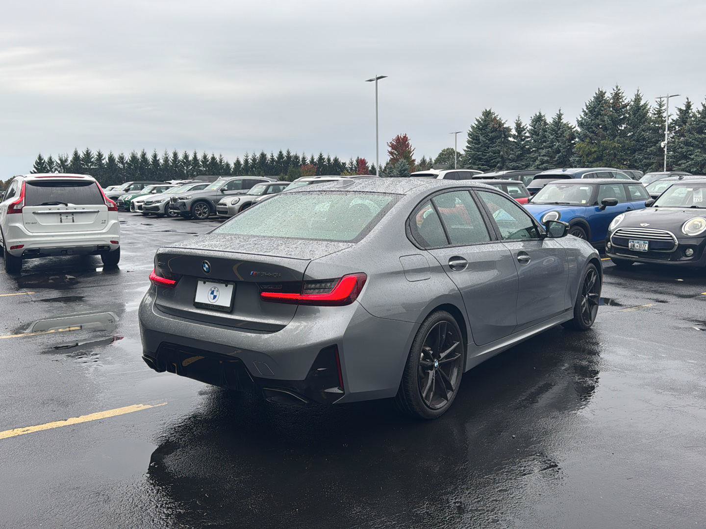 Used 2024 BMW M340i xDrive w/ Premium Package AWD/4WD image 3