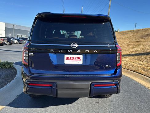 New 2026 Nissan Armada SL w/ Captain's Chari Seat Package image 4