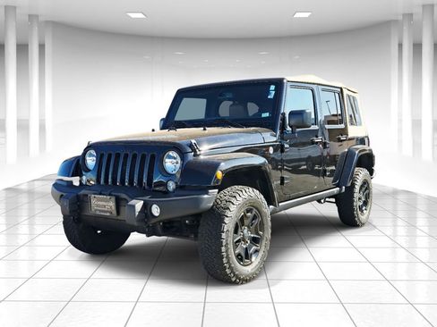 Used 2016 Jeep Wrangler Unlimited Sahara image 7