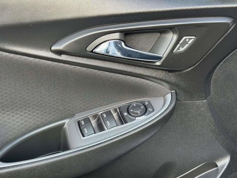 Used 2024 Chevrolet Malibu LT image 17