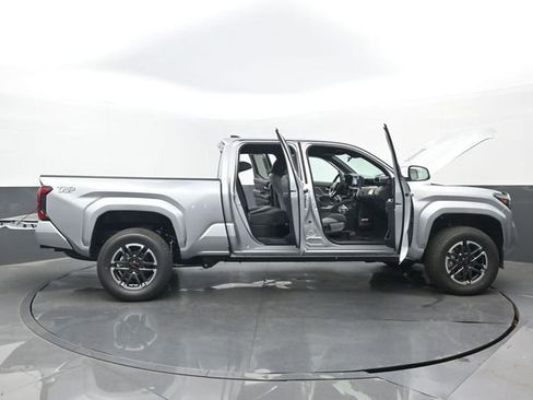 New 2026 Toyota Tacoma TRD Sport AWD/4WD image 31