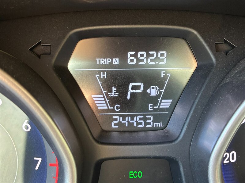 Used 2016 Hyundai Elantra SE w/ Option Group 02 FWD image 18