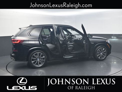 Used 2023 BMW X5 xDrive45e w/ Executive Package image 24