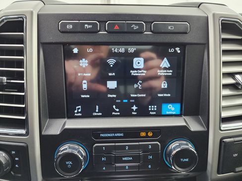 Used 2017 Ford F350 Lariat w/ Lariat Ultimate Package image 55