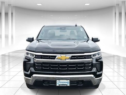 Used 2025 Chevrolet Silverado 1500 LT image 5