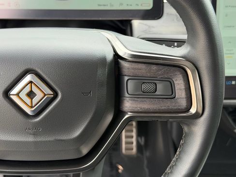 Used 2022 Rivian R1T Adventure AWD/4WD image 58