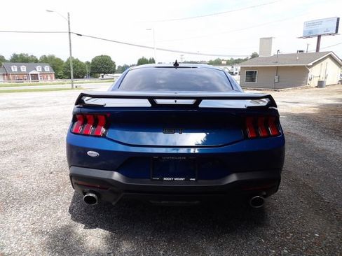 Used 2024 Ford Mustang GT Premium w/ GT Performance Package RWD image 4