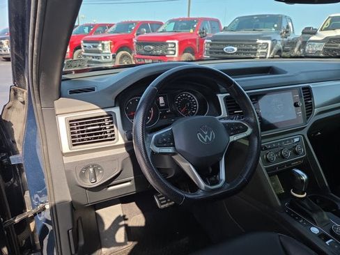 Used 2020 Volkswagen Atlas Cross Sport SE AWD/4WD image 8