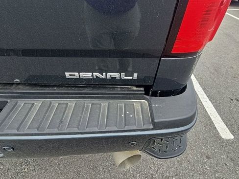 Used 2017 GMC Sierra 2500 Denali w/ Duramax Plus Package image 13