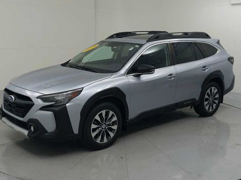 Certified 2023 Subaru Outback Limited XT AWD/4WD image 4