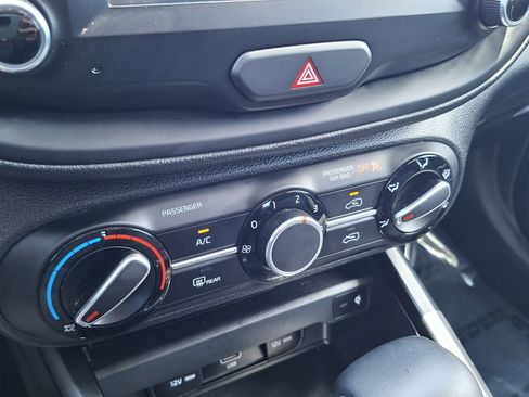 Used 2020 Kia Soul GT-Line w/ GT 2.0L Power Sunroof Package FWD image 15