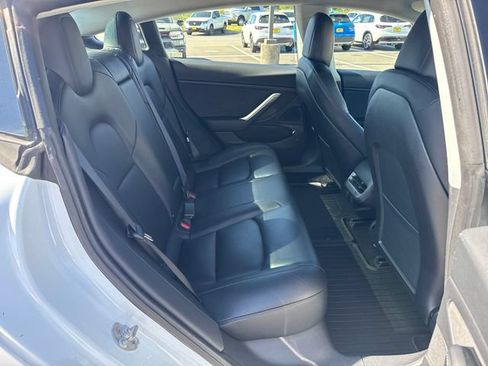 Used 2018 Tesla Model 3 Long Range AWD/4WD image 11