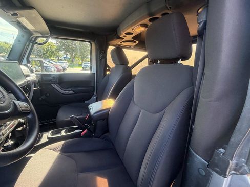 Used 2014 Jeep Wrangler Sport AWD/4WD image 15