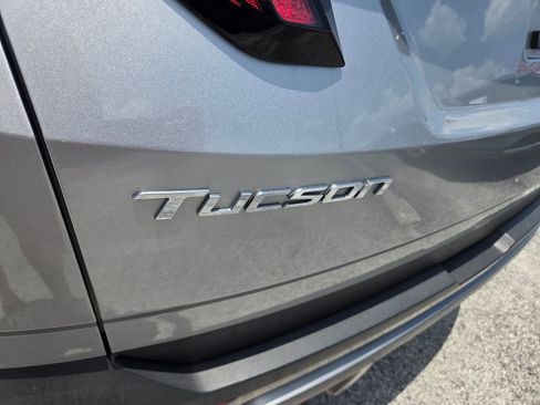 Used 2022 Hyundai Tucson Limited AWD/4WD image 11