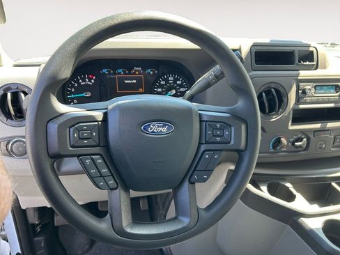 New 2026 Ford E-450 and Econoline 450 Super Duty RWD image 8