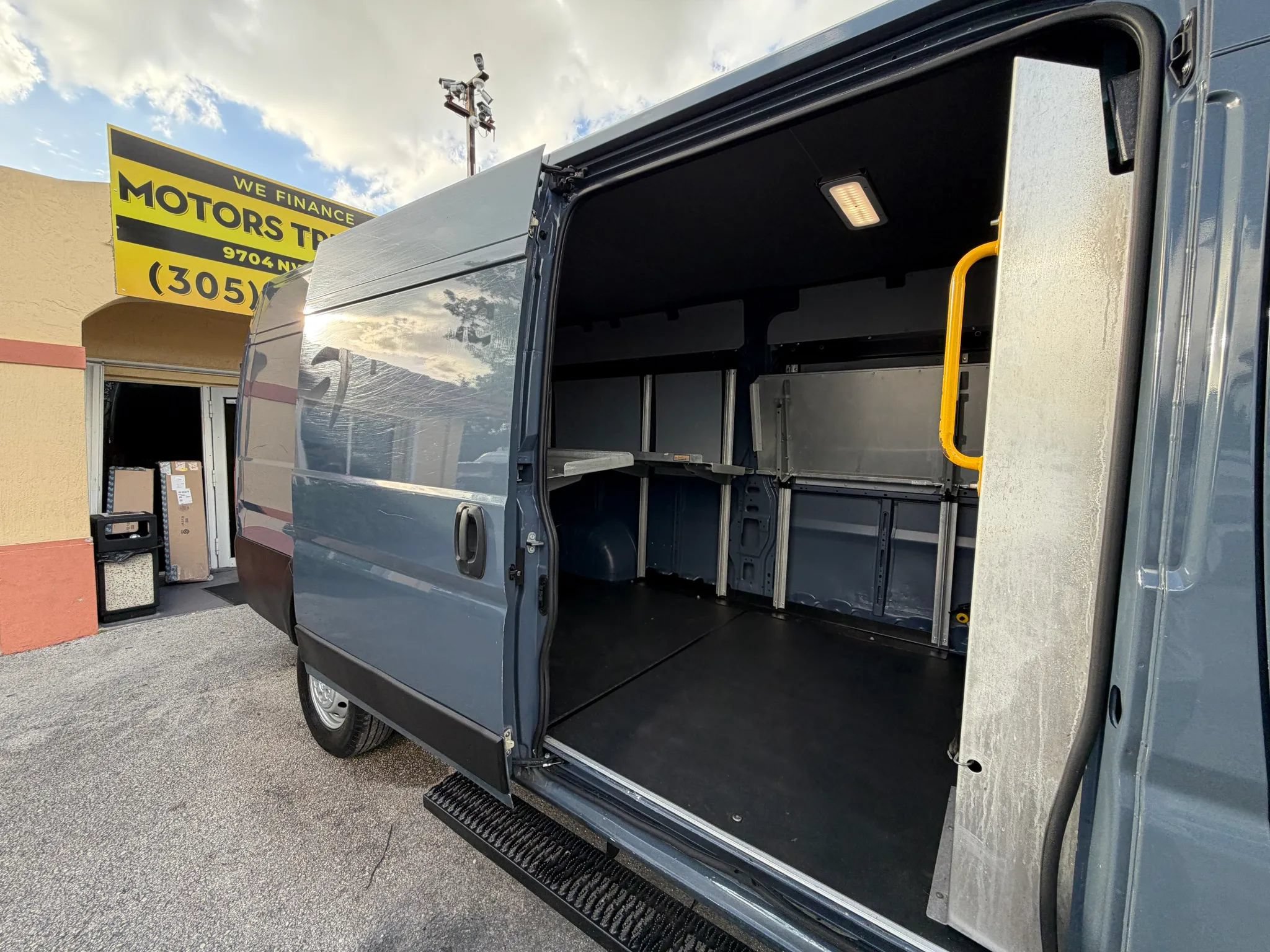 Used 2021 RAM ProMaster 3500 FWD image 7