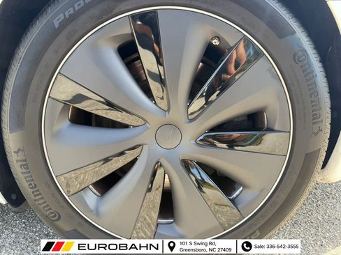 Used 2023 Tesla Model S AWD/4WD image 28